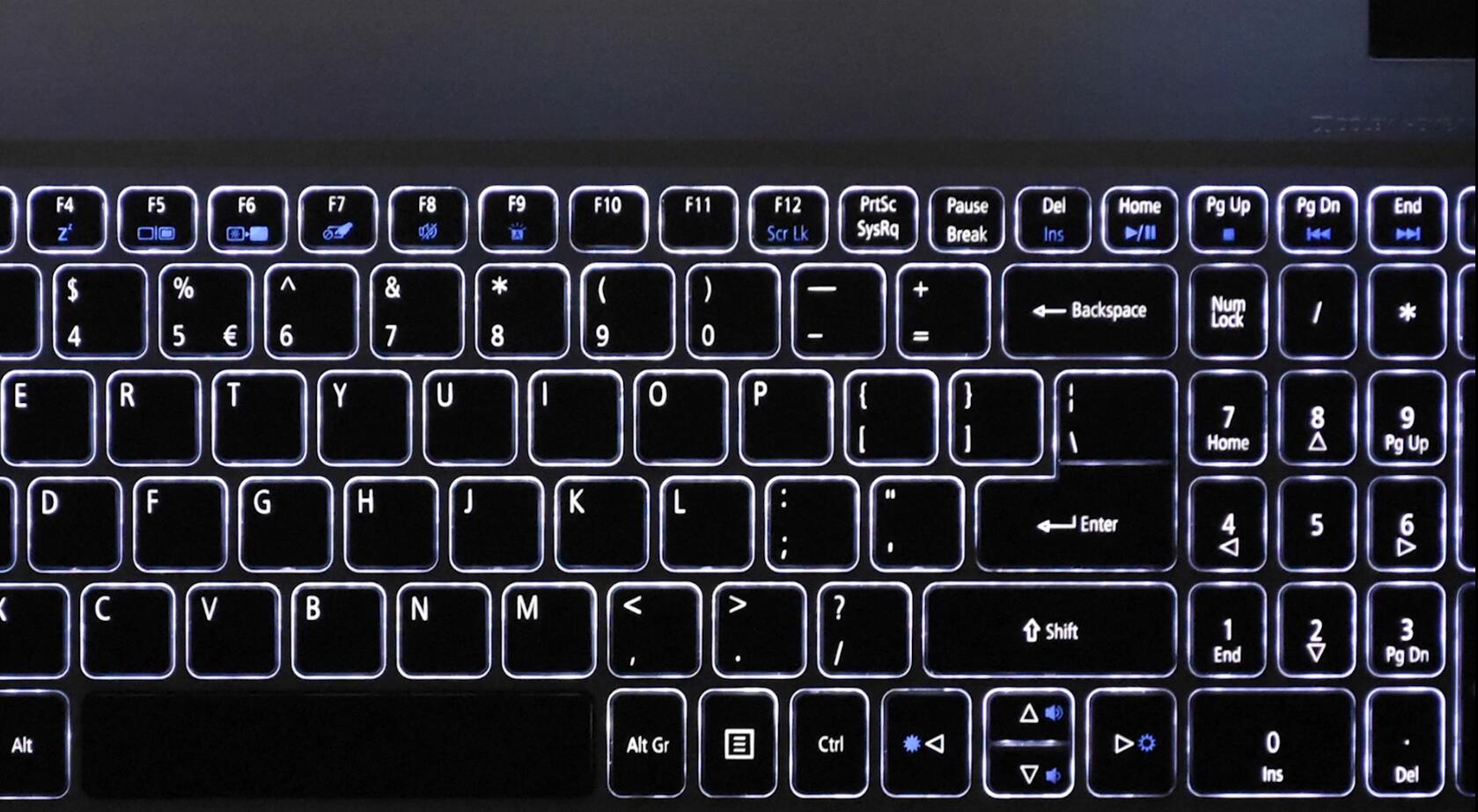 笔记本键盘按键错乱
