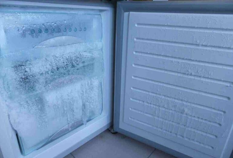 冰箱除冰的好办法是什么