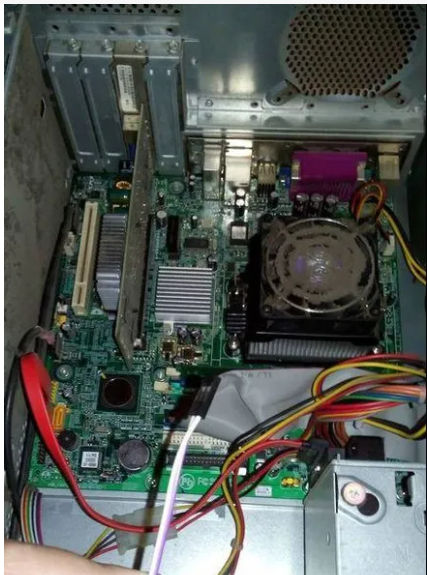 想知道坏电脑回收一般多少钱一个